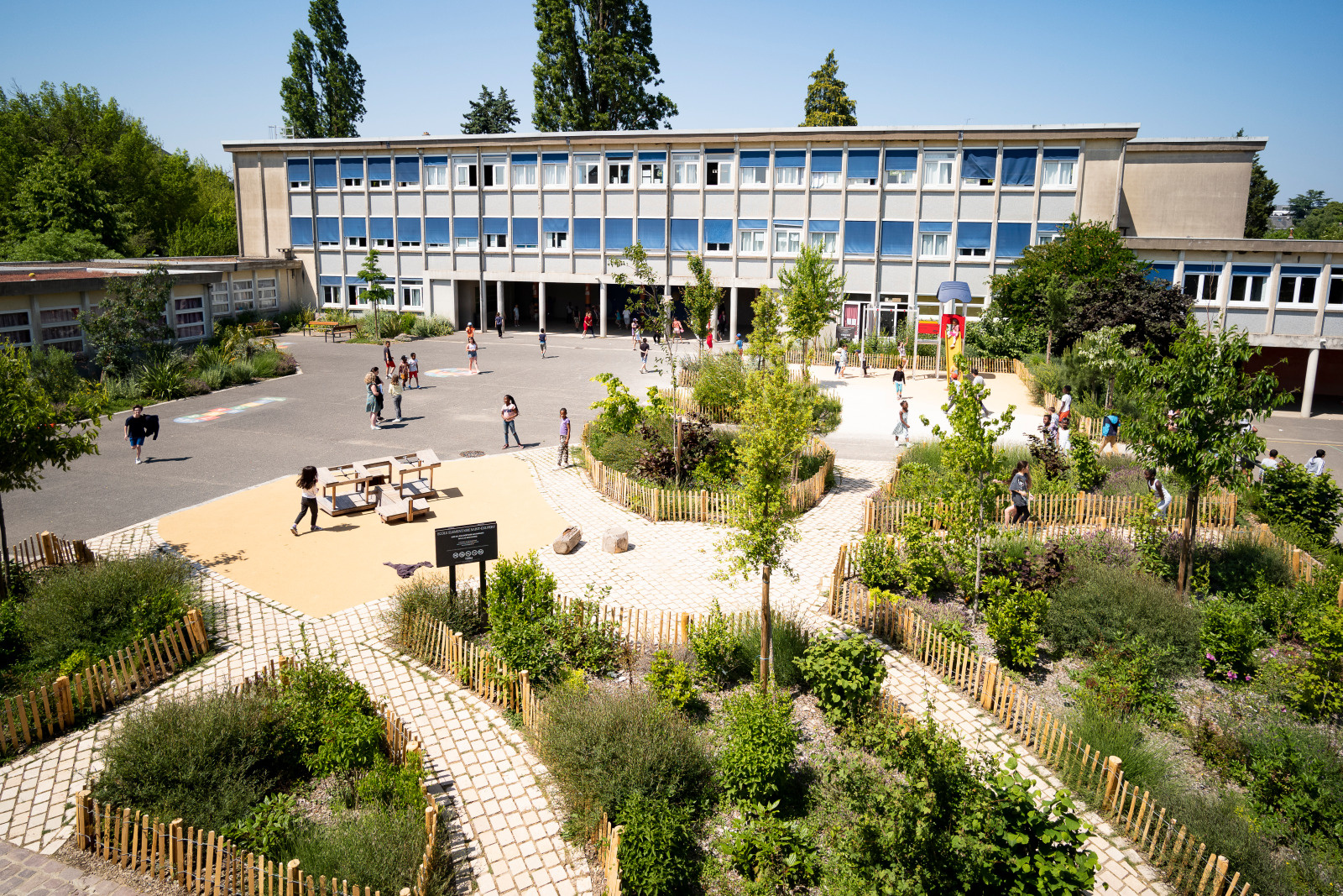Cour du haut