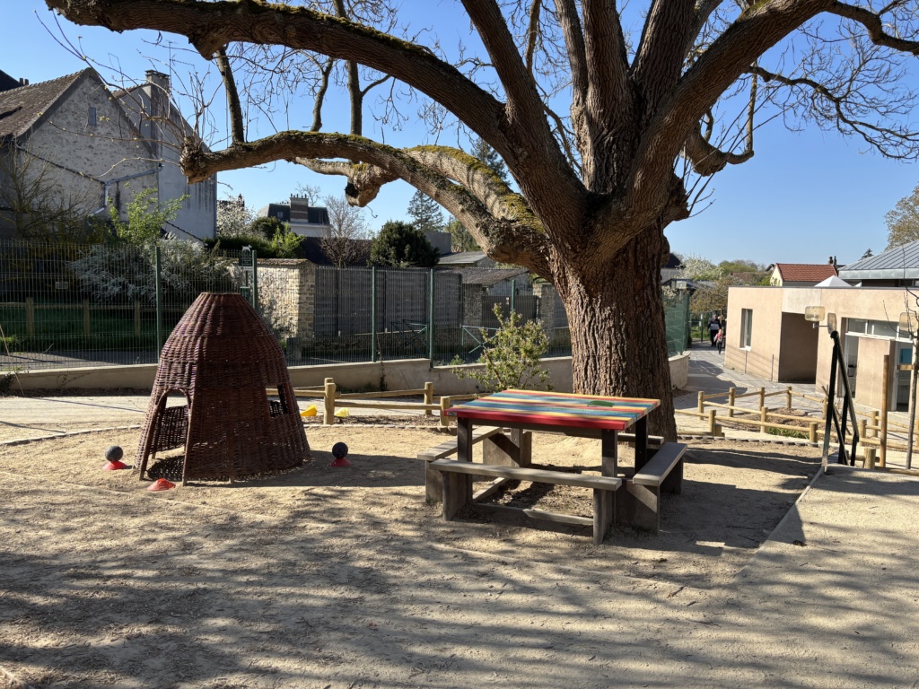 Cabane et table