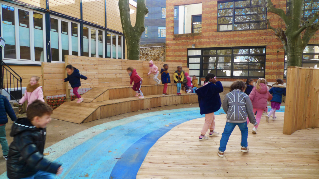 Amphithéâtre utilisé par les enfants